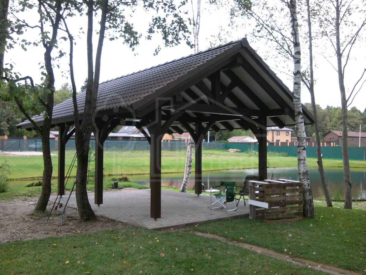 Беседка ласточка. Беседка брусовая Gazebos. Беседки ДДМ Строй. Беседка на металлических Столбах. Навес беседка.