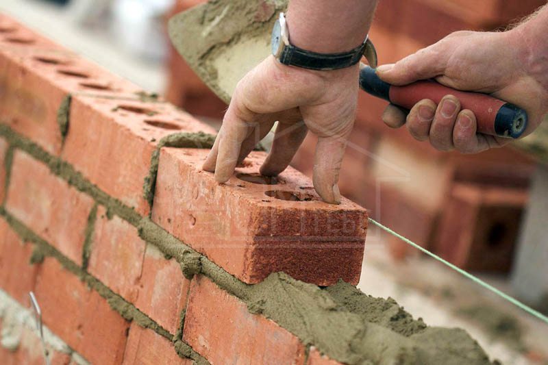 Реконструкция кирпичного дома https://www.domyou.ru/wp-content/uploads/2019/07/gateley-house-building-sector.jpg